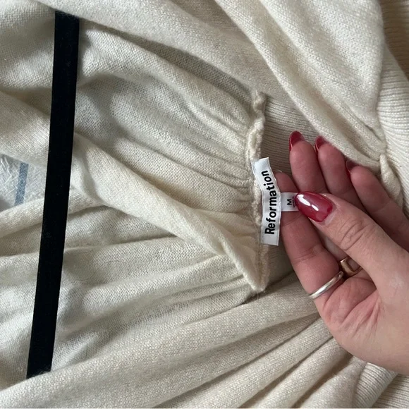 Reformation Cream Knit Top - Picture 5 of 6